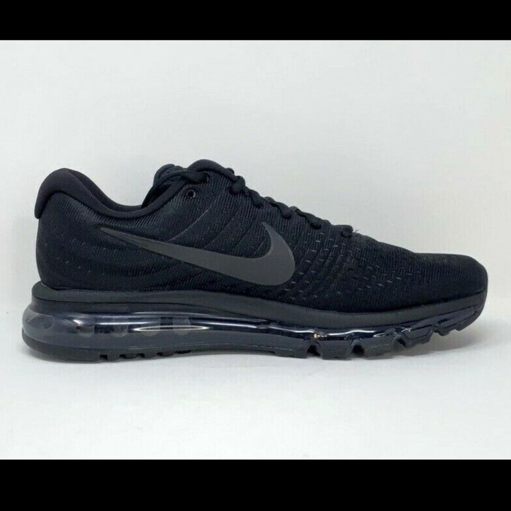 Air Max 2017 'Triple Black' Men's Running Shoe - Picture 7 of 9